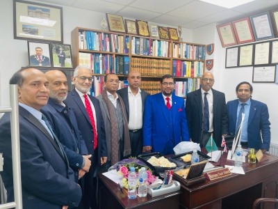 লন্ডনে ব্যারিস্টার নাজির আহমদের ল চ্যাম্বারের গ্র্যান্ড অপেনিং-এ বিচারপতি ইমান আলী
