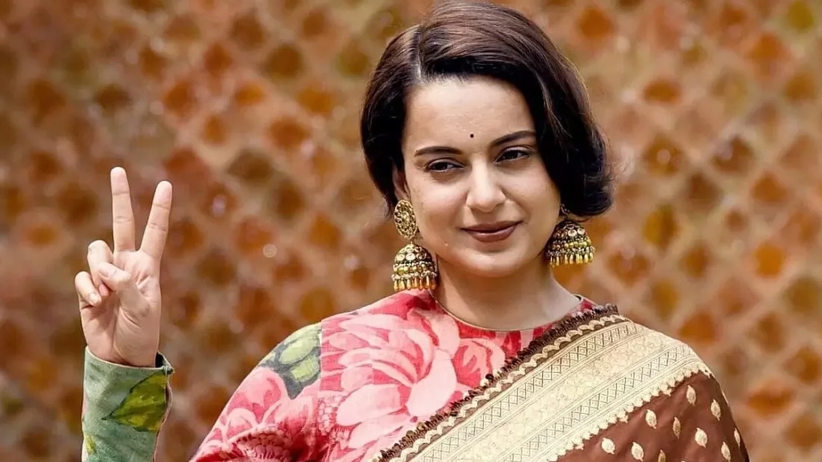 লোকসভা নির্বাচনে এগিয়ে কঙ্গনা রানাওয়াত