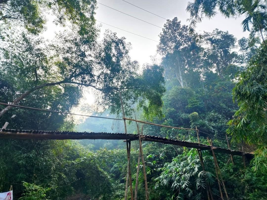 প্রাকৃতিক সৌন্দর্যে ঘেরা দুর্গম ও সীমান্তবর্তী পাহাড়ে এলাকা বড়লেখা উপজেলার বোবারথল