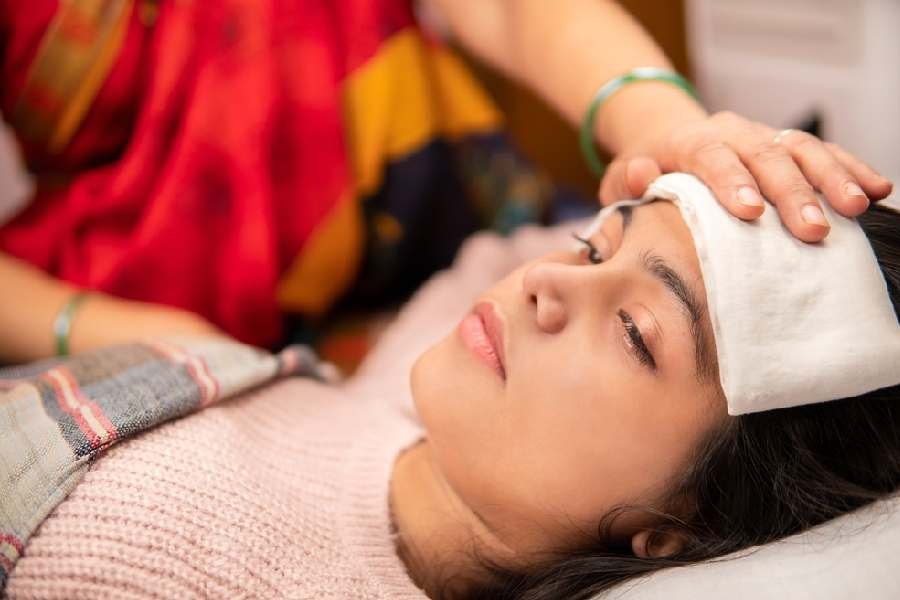 ডেঙ্গু হলে কী খাবেন, কী খাবেন না?