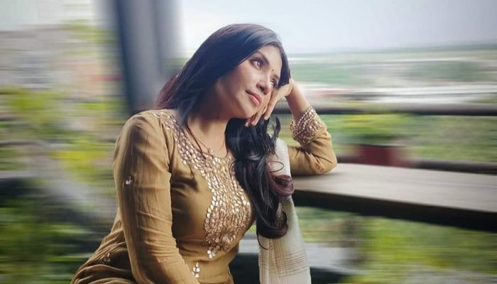 পূজায় টলিউডে অভিষেক হচ্ছে নওশাবার