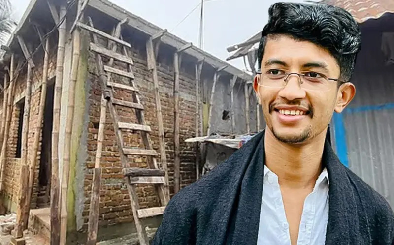 দানের টাকায় পড়াশোনা করা রিয়াদের এখন পাকা বাড়ি