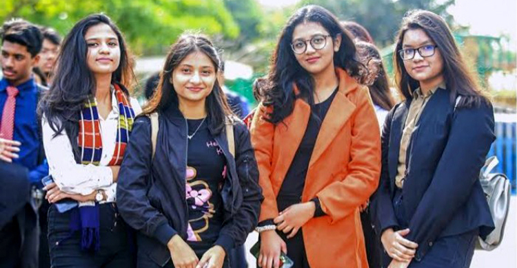 বিদেশে ফুল ফান্ডেড স্কলারশিপ: বাংলাদেশি শিক্ষার্থীদের জন্য একটি পূর্ণাঙ্গ গাইডলাইন