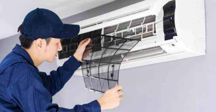 বাড়ছে এসি বিস্ফোরণ, কিভাবে এড়াবেন এই সমস্যা?