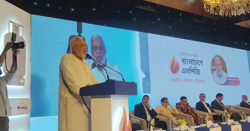 এলপিজি সিলিন্ডার ১ হাজার টাকা হওয়া উচিত: জ্বালানি উপদেষ্টা