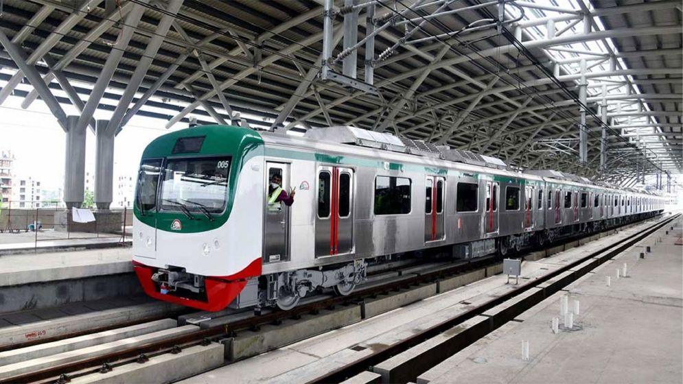 মেট্রোরেল চলাচলের নতুন সময়সূচি প্রকাশ