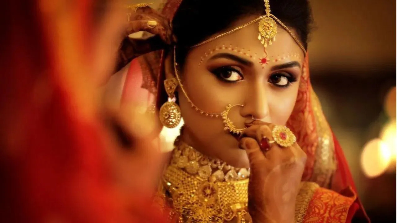 স্বর্ণের দাম বেড়ে নতুন ইতিহাস