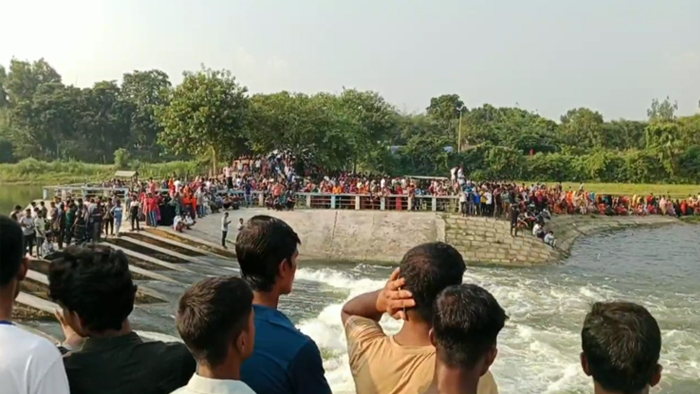 মেহেরপুরে গোসল করতে নেমে নিখোঁজ দুই শিক্ষার্থীর মরদেহ উদ্ধার