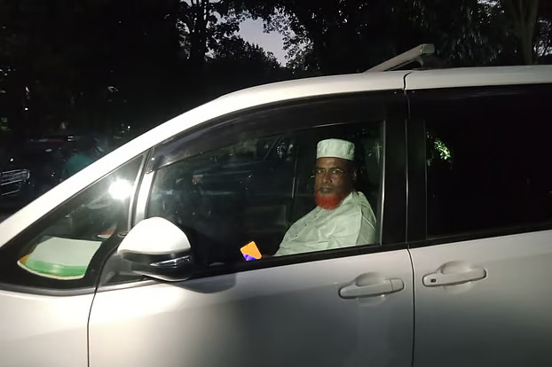 প্রধান উপদেষ্টার সঙ্গে বৈঠকে জামায়াতের প্রতিনিধিদল