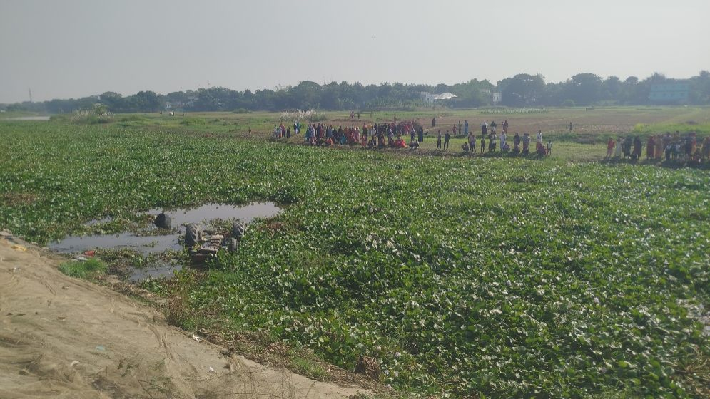 কুমিল্লার তিতাসে ট্রলি উলটে নদীতে পড়ে একই পরিবারের ৩ নারী নিহত