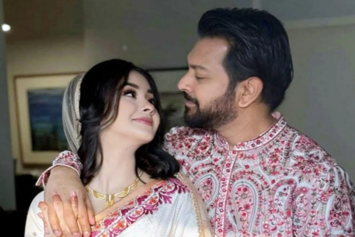কী কারণে ভাঙছে তাহসান-রোজার সংসার