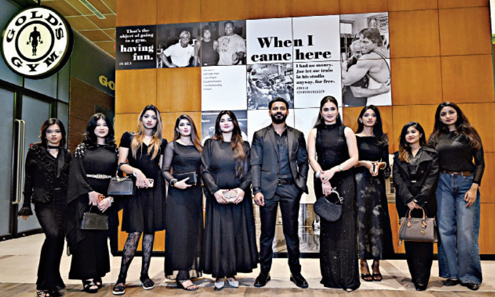 গোল্ড’স জিম বাংলাদেশের ‘ডিনার উইথ দ্য স্টারসে’ কনটেন্ট ক্রিয়েটরদের মিলনমেলা