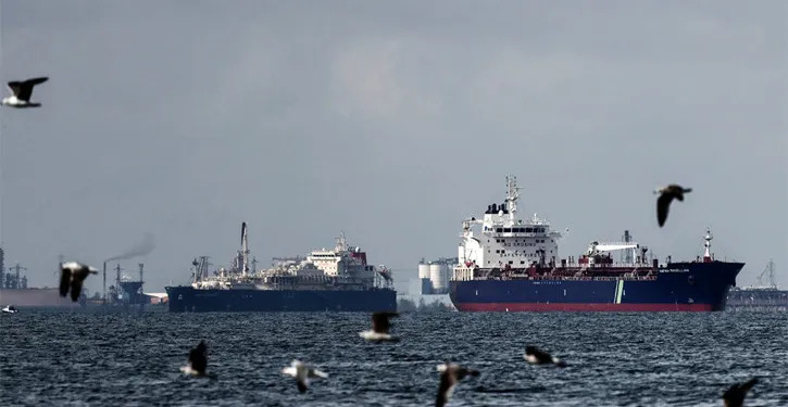 হরমুজে যুদ্ধজাহাজ মোতায়েন নিয়ে চীনসহ মার্কিন মিত্ররা যা বলছে