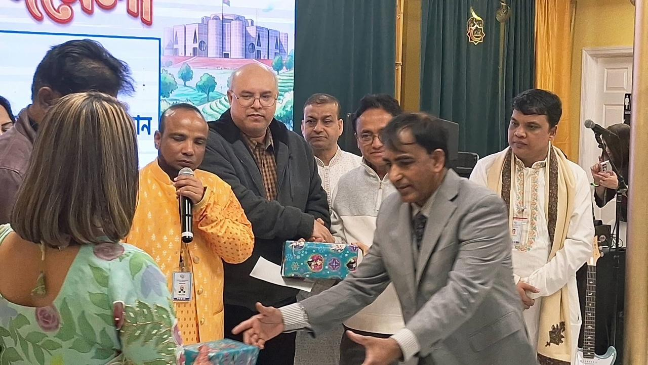 ব্রঙ্কসে নাচে গানে এবিএম মাল্টি মিডিয়ার ঈদ পুনর্মিলনী সম্পনান