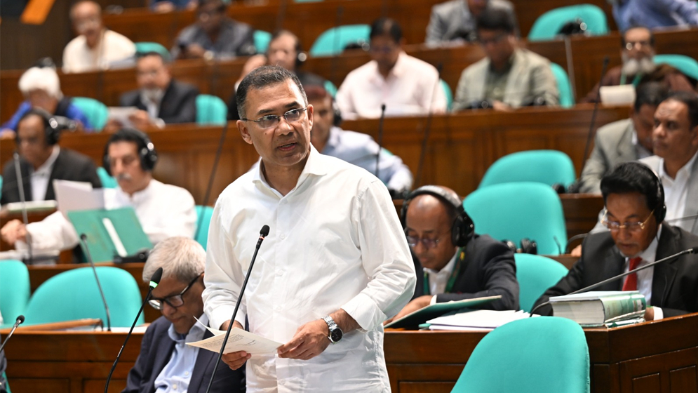 ১০ দেশে খোঁজা হচ্ছে পাচার হওয়া অর্থ, পুনরুদ্ধারে সরকারের সর্বোচ্চ অগ্রাধিকার
