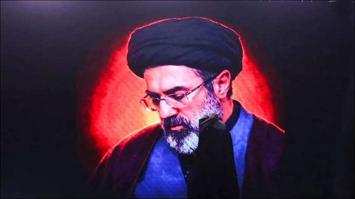 অজ্ঞান হয়ে পড়ে আছেন মোজতবা খামেনি, যুদ্ধের সিদ্ধান্ত নিচ্ছেন অন্য কেউ 