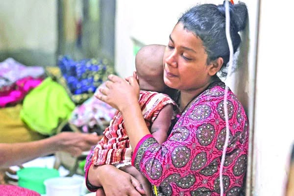 হাম ও হামের উপসর্গ নিয়ে দেশে আরও ১১ শিশুর মৃত্যু