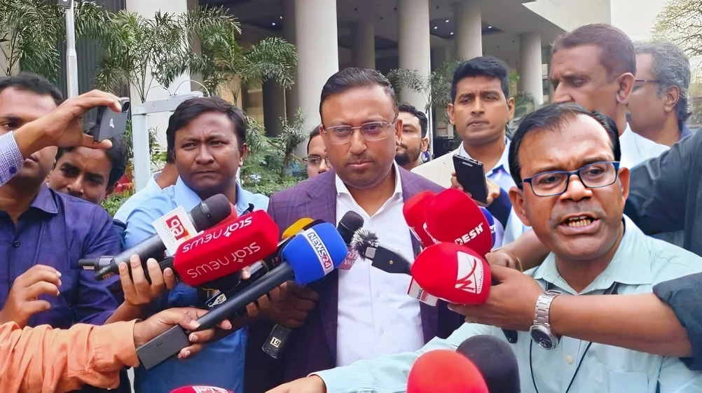 বাংলাদেশিদের জন্য আগামী সপ্তাহে ভিসা চালু করছে ভারত: প্রধানমন্ত্রীর পররাষ্ট্র উপদেষ্টা
