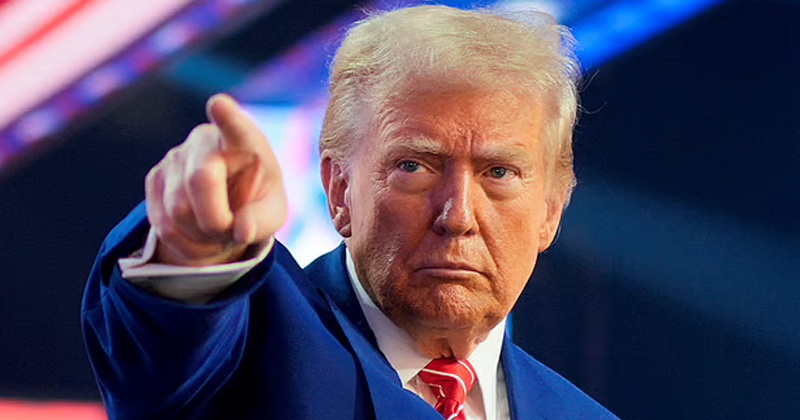 দ্বিতীয় দফা সংলাপ: হুমকিও দিচ্ছেন, পাকিস্তানে প্রতিনিধিও পাঠাচ্ছেন ট্রাম্প