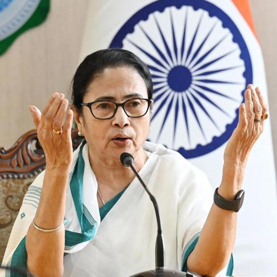 বিজেপি একশ'র বেশি আসন চুরি করেছে, এই জয় অনৈতিক: মমতা