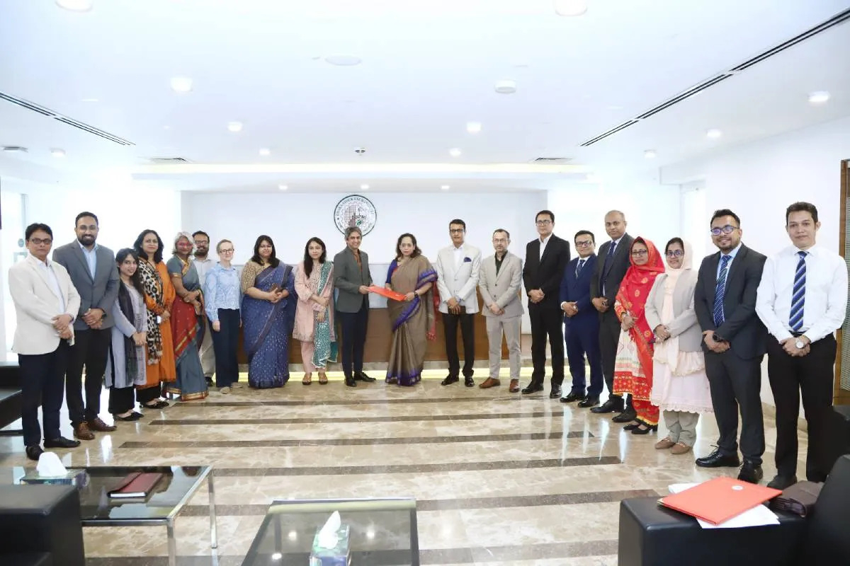 টেকসই শেয়ারবাজার গঠনে ডিএসই ও সুইসকন্ট্যাক্ট বাংলাদেশের চুক্তি