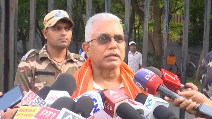 ভারতে নয় বাংলাদেশ-পাকিস্তানে গিয়ে নামাজ পড়ুন কেউ কিছু বলবে না: বিজেপির মন্ত্রী