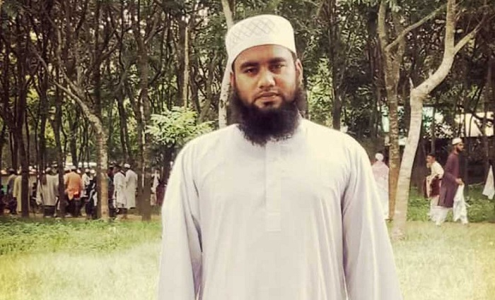  সুনামগঞ্জে কলেজছাত্রীকে ধর্ষণের অভিযোগে মসজিদের ইমাম গ্রেপ্তার