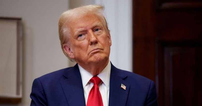 তথ্য বিক্রির অভিযোগে ট্রাম্পের বিরুদ্ধে মামলা