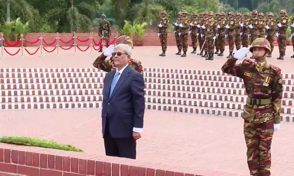 জাতীয় স্মৃতিসৌধে শ্রদ্ধা জানালেন রাষ্ট্রপতি মির্জা ফখরুল ইসলাম