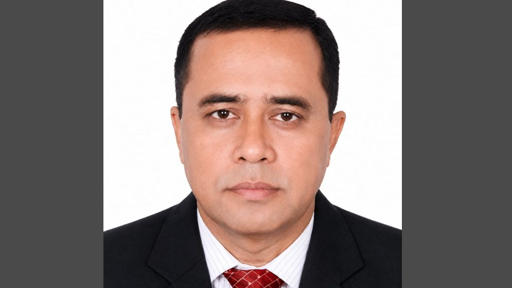 ধর্ম মন্ত্রণালয়ের বিতর্কিত কর্মকর্তা মঞ্জুরুলকে বদলি