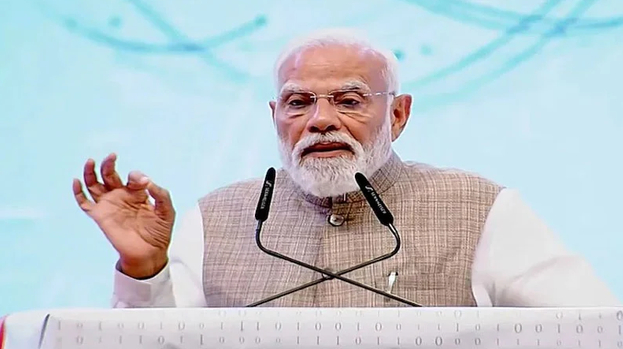 তরুণদের আন্দোলনে চতুর্মুখী সংকটে মোদি সরকার