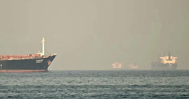 হরমুজের কাছে ডুবল আরও ২ জাহাজ