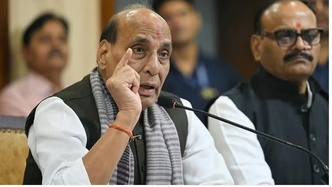 বাংলাদেশের মতো ক্ষমতা বদলাতে চায় কংগ্রেস: ভারতের প্রতিরক্ষামন্ত্রী