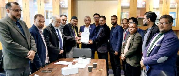 প্রবাসীদের ভোটাধিকারের দাবিতে নর্থ ইংল্যান্ড বাংলাদেশী টিভি রিপোর্টাস এসোসিয়েশন নেবট্রা (NEBTRA) এর স্মারকলিপি প্রদান 