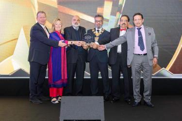 বৃটিশ-বাংলাদেশী হু\'জহু সম্মাননায় ভূষিত হলেন বিশিষ্ট ব্যবসায়ী হারুন মিয়া