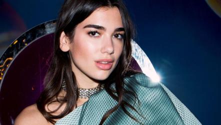 সফর শেষে আবেগাপ্লুত ডুয়া লিপা