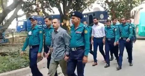 রামপুরায় ২৮ হত্যাকাণ্ড: কড়া নিরাপত্তায় ট্রাইব্যুনালে হাজির দুই সেনা কর্মকর্তা