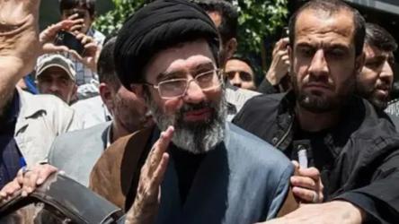 মধ্যপ্রাচ্যের আরও ২ দেশের বাহিনী প্রস্তুত, জানালেন মোজতবা খামেনি