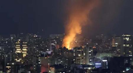 বাগদাদে মার্কিন দূতাবাসে ড্রোন ও ক্ষেপণাস্ত্র হামলা 