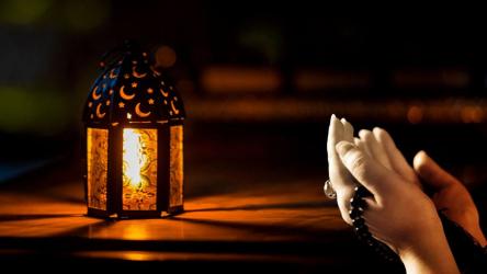 আজ পবিত্র ‘লাইলাতুল কদর’