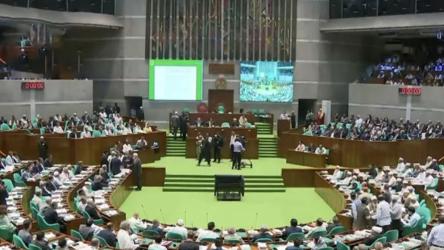 সরকারি চাকরিতে প্রবেশের সর্বোচ্চ বয়সসীমা ৩২ বছর