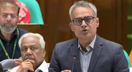 শিগগিরই এসি বাস ও মিনিবাসের ভাড়ার তালিকা করা হবে 