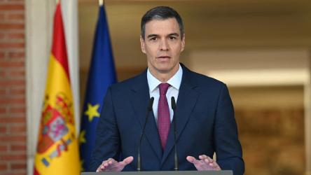 বাংলাদেশিসহ ৫ লাখ অবৈধ অভিবাসীকে বড় সুখবর দিল স্পেন