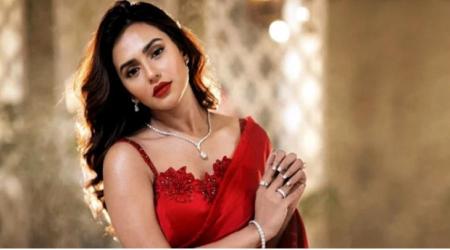 বাংলাদেশে গম পাচারের অভিযোগে নুসরাতকে তলব