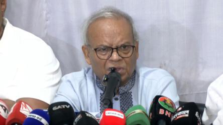 হাসিনাকে দেশে ফিরে বিচারের মুখোমুখি হওয়ার আহ্বান রিজভীর