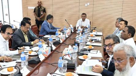 রাজধানীর ৪ বাস টার্মিনাল স্থানান্তরের নির্দেশ প্রধানমন্ত্রীর
