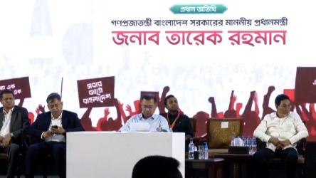 জুলাই জাতীয় সম্মেলনে যোগ দিয়েছেন প্রধানমন্ত্রী