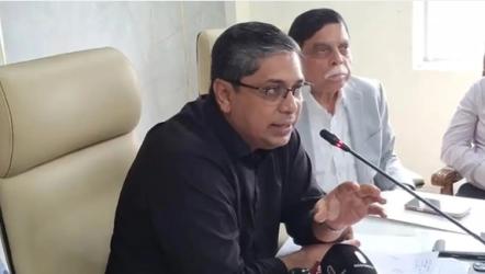 সৌর বিদ্যুতে রিচার্জ না করলে ব্যাটারিচালিত রিকশার রেজিস্ট্রেশন নয়