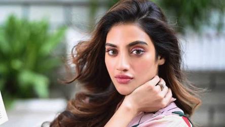 দেবীবরণে অংশ নিয়ে বিতর্কে নুসরাত জাহান, দিলেন কড়া জবাব