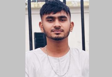  নিয়ন্ত্রণ হারিয়ে সড়কের ৪০ফুট নিচে মোটর সাইকল, ফুটবলারের মুত্যু